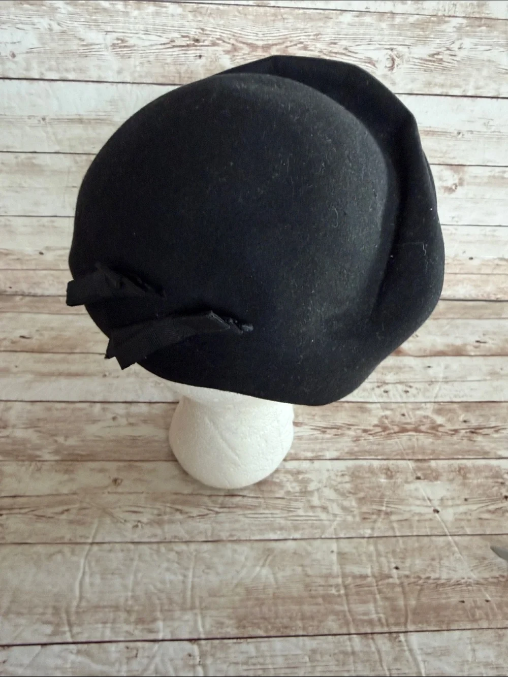 Vintage Black Women's Wool Tilt Hat with Ribbon Accent 1940s 50's - Picture 4 of 12